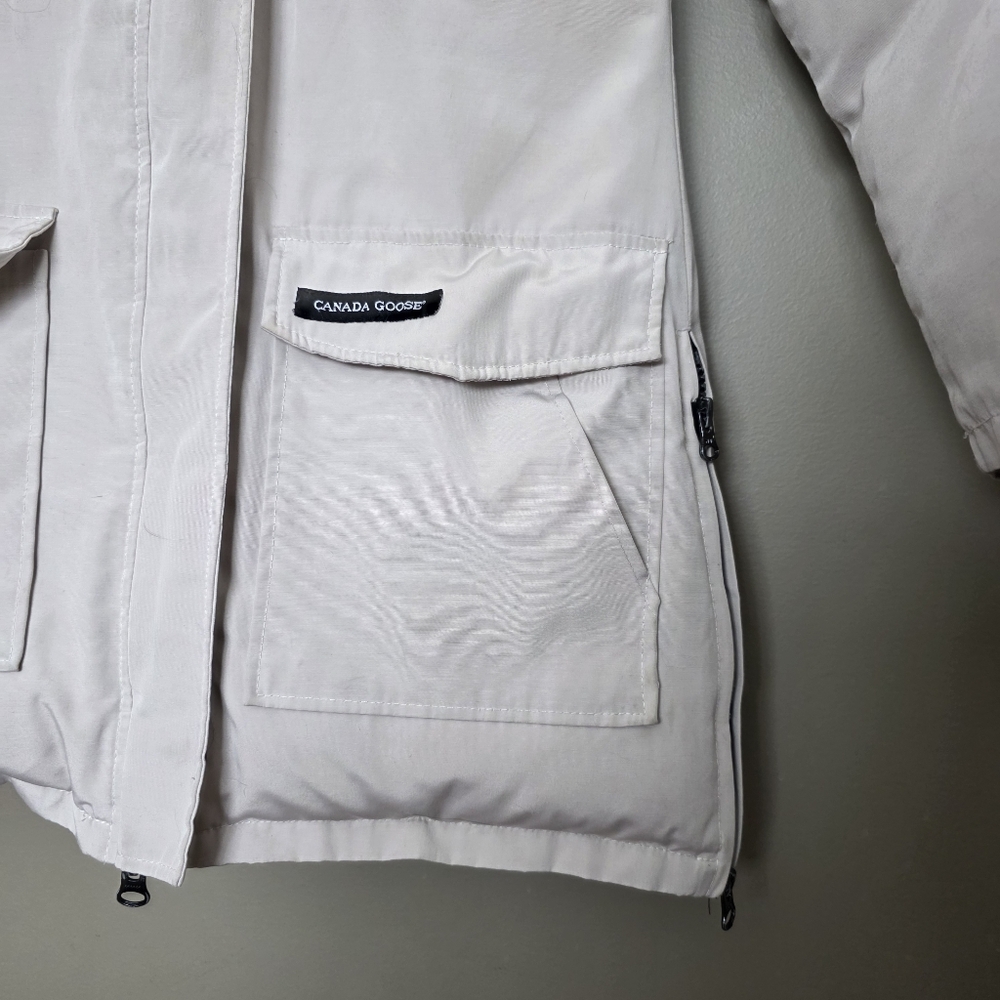 CANADA GOOSE | Cream Expedition Parka – Women’s XL - Picture 5 of 14